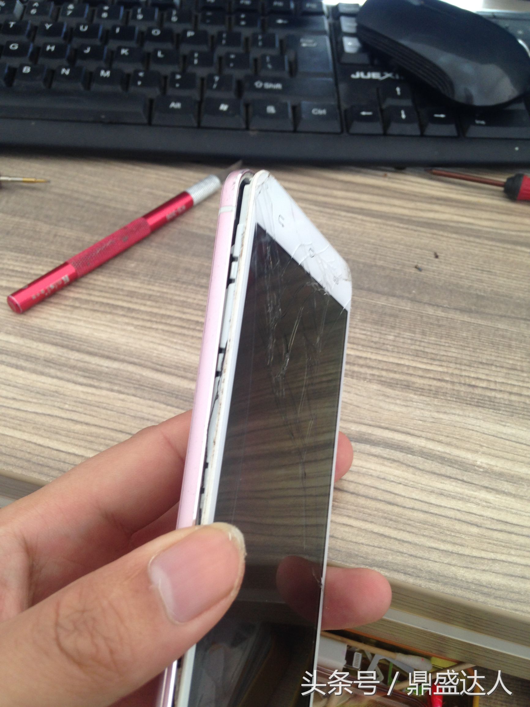 如何拆手机后盖vivox6a,拆vivox6d手机壳