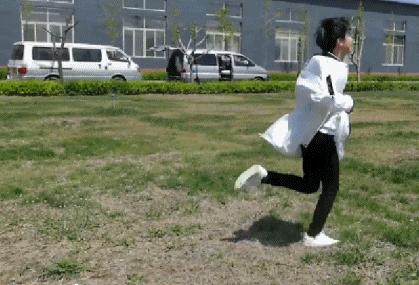 张杰王俊凯跨年,王俊凯鹿晗张杰