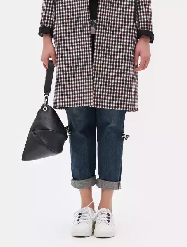 鬼怪剧终，那些美貌的包包却让女王完全停不下来种草