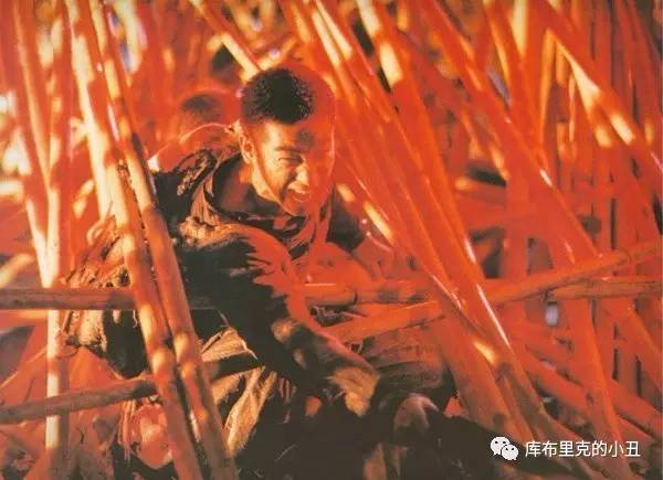 你们这些喜剧艺人，正经演起戏来，也能如此精彩