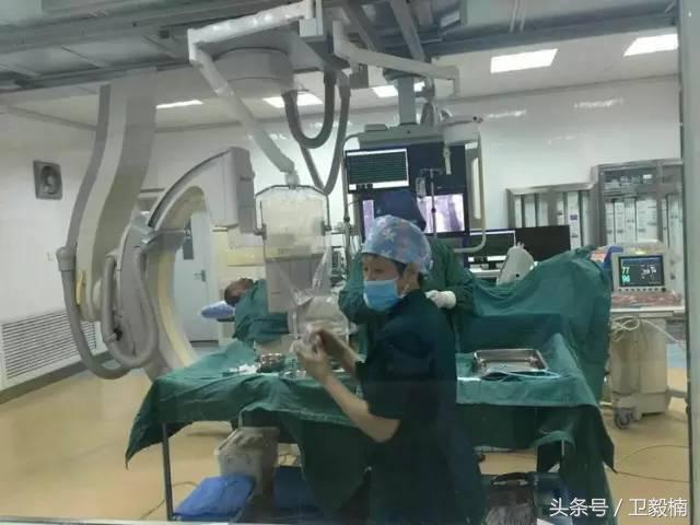 微创介入科一卫毅楠,什么是血汗管介入治疗