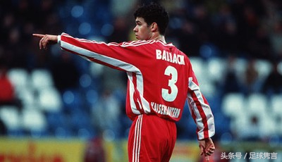 中卫帕帕多普洛斯选汉堡9号球衣，但德国足球最奇葩9号不是他