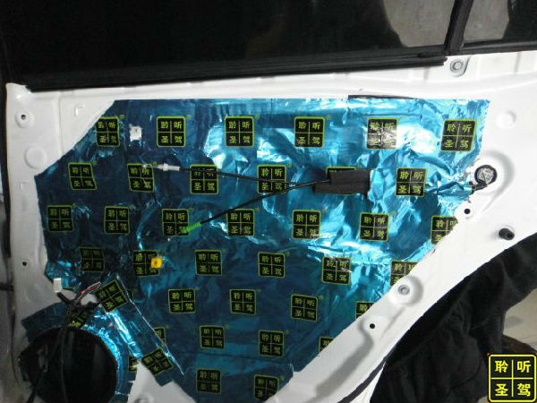 丰田锐志汽车音响调节最佳效果,丰田锐志汽车音响喇叭改装入门