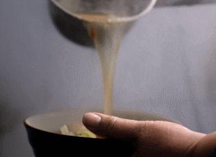 最好吃的鸡汤米线,好吃不贵的香菇鸡汤米线