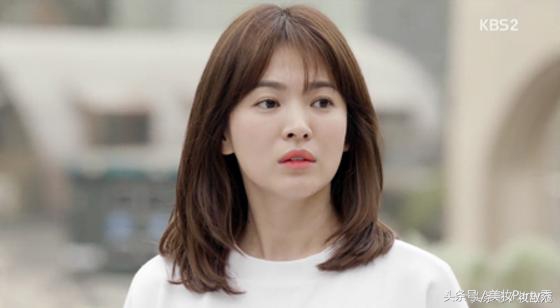 兰芝v型双色唇膏真人试色,兰芝双色唇膏11号色怎么涂