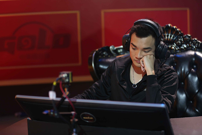 国际比赛炉石一滴血逆天翻盘,史上最懵逼比赛