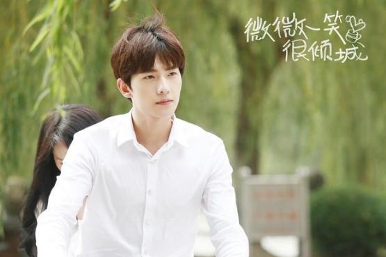 杨洋这几年拿过多少奖,杨洋公益成就汇总