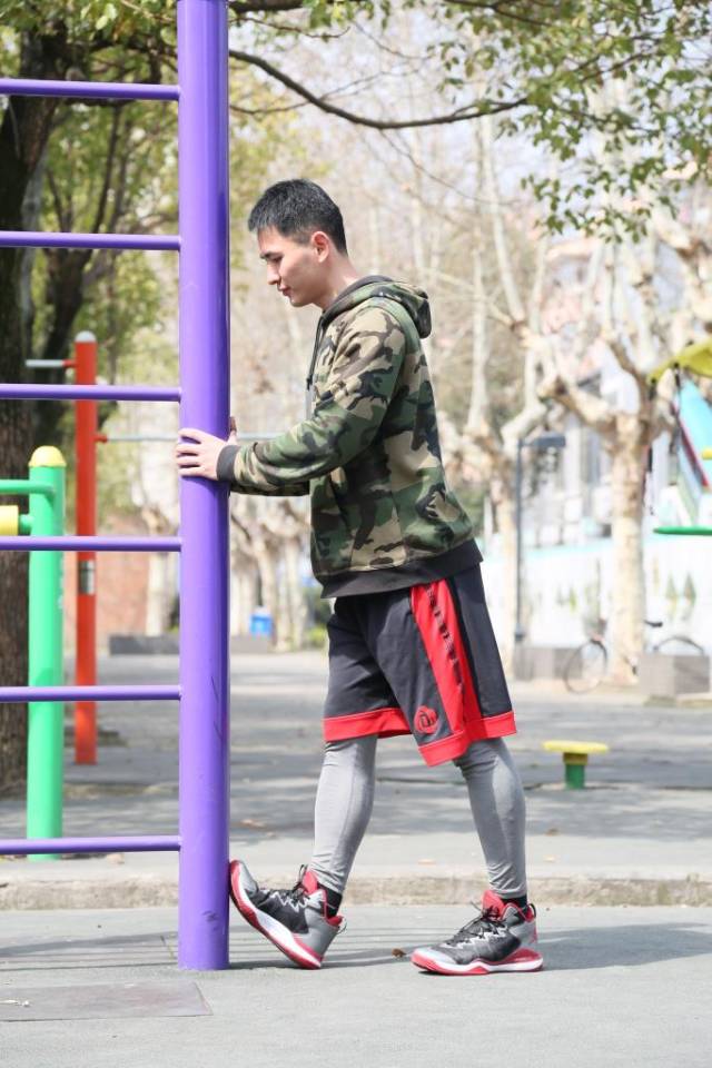 跑后正确拉伸动作教程避免粗腿,如何短跑后拉伸