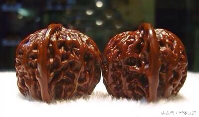 文玩核桃上油的方法,文玩核桃上油的正确方法