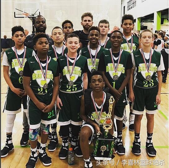 詹姆斯儿子像库里,詹姆斯儿子扣篮成功詹姆斯表现