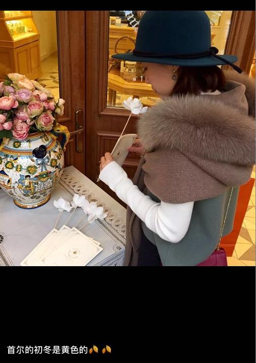 人人都在玩的朋友圈，逼格升级打小妖怪就靠女神这几招啦！