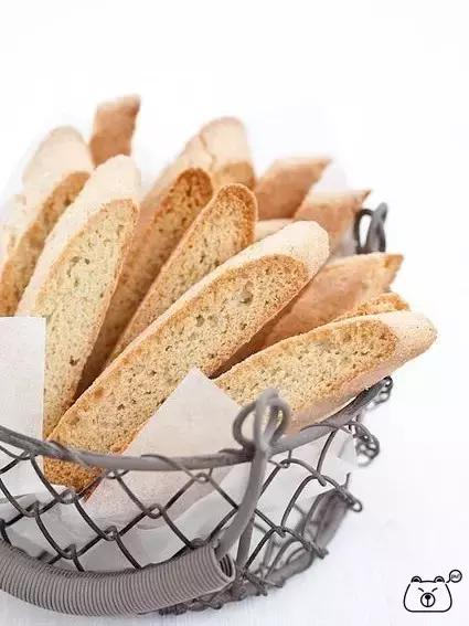 怎么不让面包变干,怎么让干了的面包变软