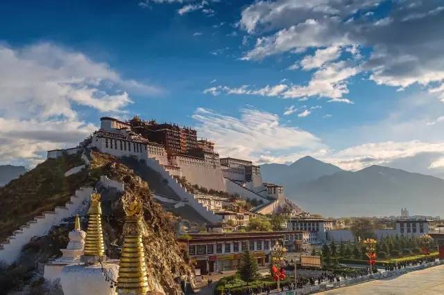 旅游避坑谨慎骗局,旅游景区谨慎此类骗术