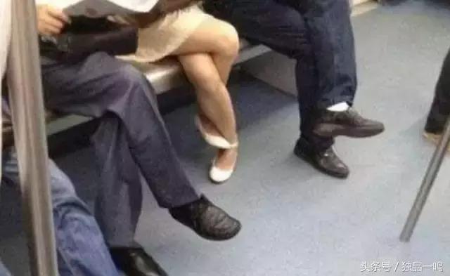 翘二郎腿如何整治,翘二郎腿怎么矫正