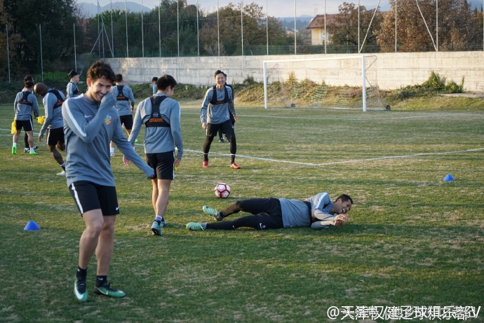 巴西天才中场加盟ac米兰,巴西天才加盟切尔西