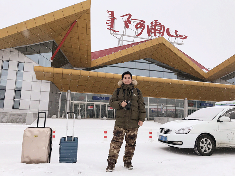 穿越内蒙古大草原雪景,来内蒙古大草原看雪