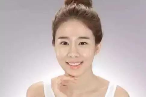 刘仁娜去鬼怪家,刘仁娜假装不认识李栋旭