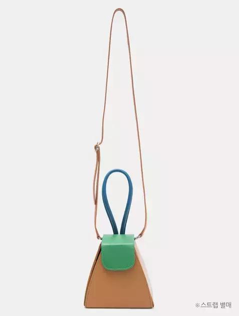 鬼怪剧终，那些美貌的包包却让女王完全停不下来种草