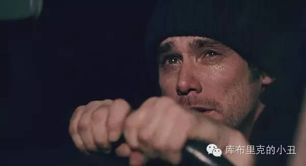 你们这些喜剧艺人，正经演起戏来，也能如此精彩