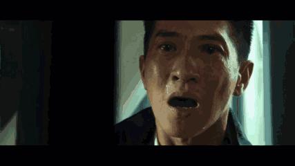 你们这些喜剧艺人，正经演起戏来，也能如此精彩