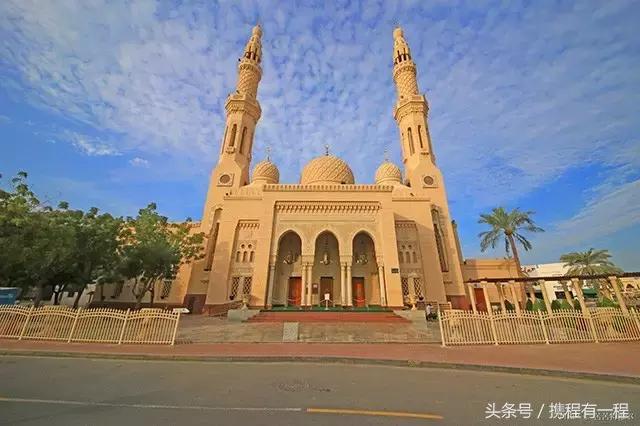 迪拜免落地签 (迪拜落地签需要多少钱)