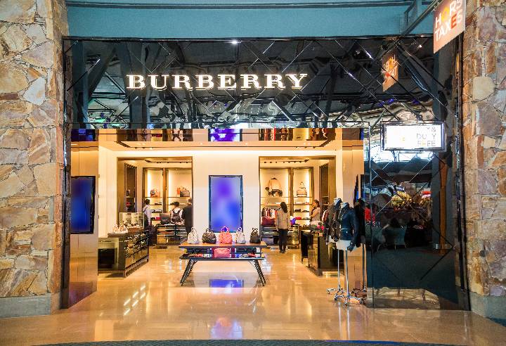 旅游的最后一站是狂欢购物,旅行必买清单推荐