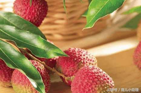 怀孕初期不能吃什么水果呢,怀孕不能吃的水果有哪些