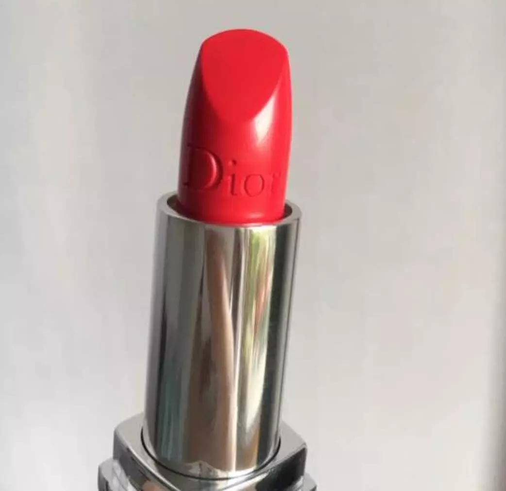 新春福袋口红,春晚董卿口红什么型号