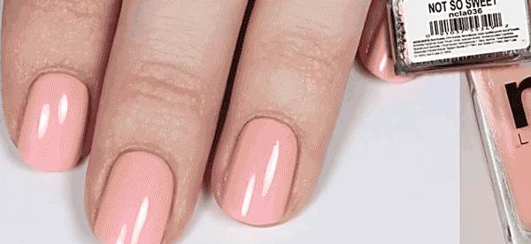 美甲款式推荐2024夏款手绘美甲,美甲款式手绘爆款美甲图显白