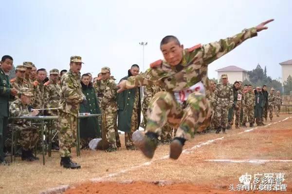 多彩军营战友,多彩军营