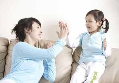 孩子在成长过程中怕生该怎么办，这三点很重要