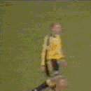 德罗巴训斥假摔队友2010,德罗巴回到更衣室怒斥假摔队友