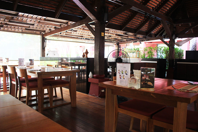 泰国曼谷芭提雅华欣7天自由行 (泰国华欣与芭提雅是一个地方吗)