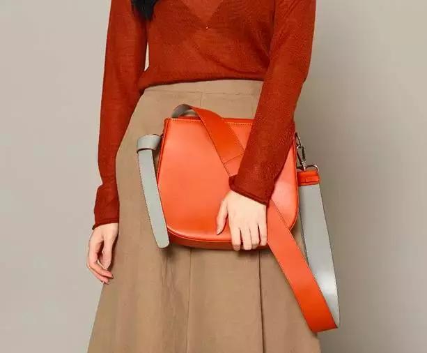 鬼怪剧终，那些美貌的包包却让女王完全停不下来种草