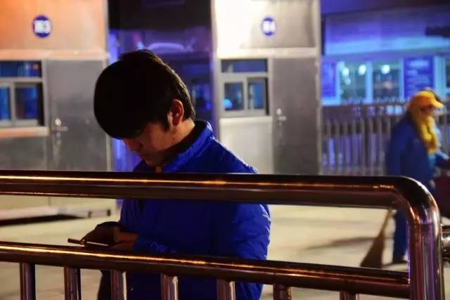 你见过清晨的西安火车站吗,清晨的西安火车站是什么样的