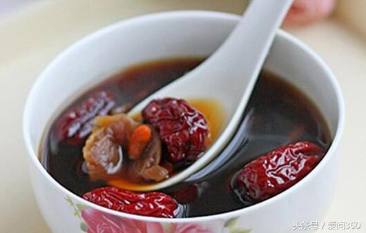 导致女人宫寒的原因有哪些,女性宫寒不易怀孕与男方有关系吗