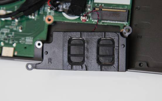 雷蛇灵刃152060测评,雷蛇买灵刃14还是灵刃15