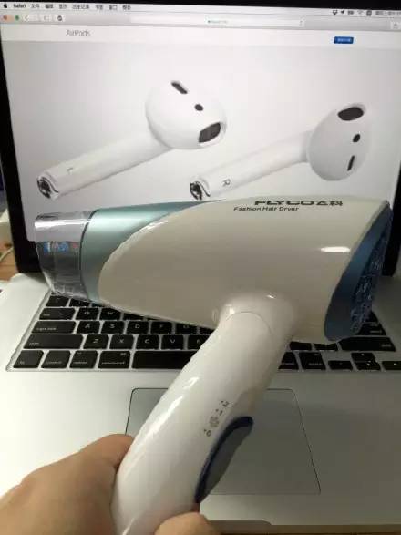 鑻规灉绉嬪鍙戝竷鏂版鑰虫満鐖嗘枡,鑻规灉杩欐鍙戝竷鏂版鑰虫満浜嗗悧