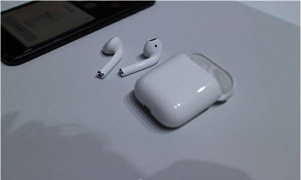 鑻规灉绉嬪鍙戝竷鏂版鑰虫満鐖嗘枡,鑻规灉杩欐鍙戝竷鏂版鑰虫満浜嗗悧