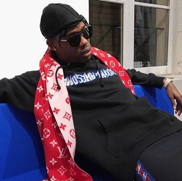 sup联名lv牛仔外套多少钱 (sup 和lv联名牛仔外套)