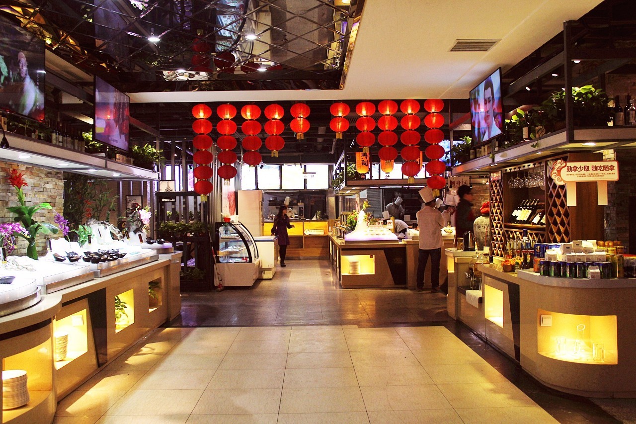 「订年夜饭赠波士顿龙虾」2017这么吃年夜饭最霸气！从没想过一顿自助，竟然吃几口就回本了……谁也别拦着我！今年就要在这儿吃！