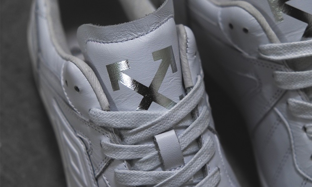 offwhite联名足球鞋,offwhite足球鞋