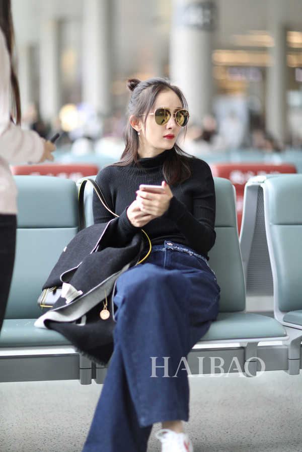 杨幂带货女王街拍,杨幂时尚街拍视频