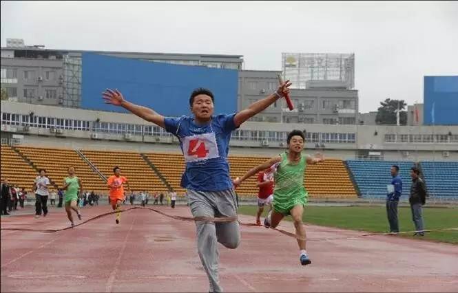 示范性普通高中和省级示范性高中,省级示范高中和省级标准化高中