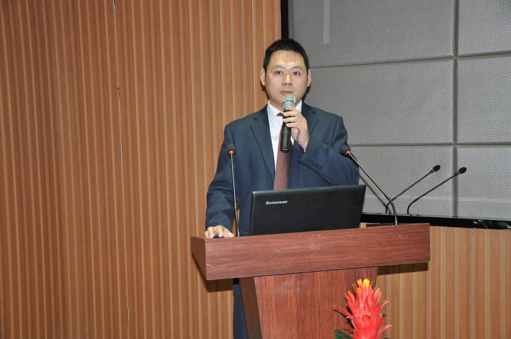 融450万他签4家保险机构卖1000公司7种物流险年均5万单