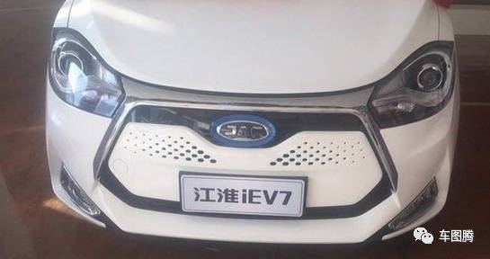 新款奔腾小型suvx40,suv奔腾x400