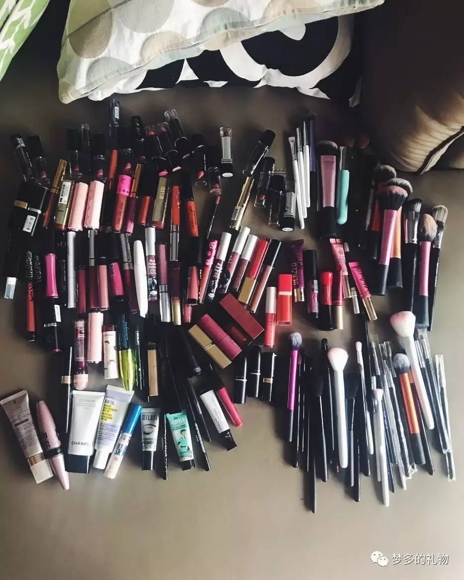 晒任何东西却无所谓,晒礼物别人不相信