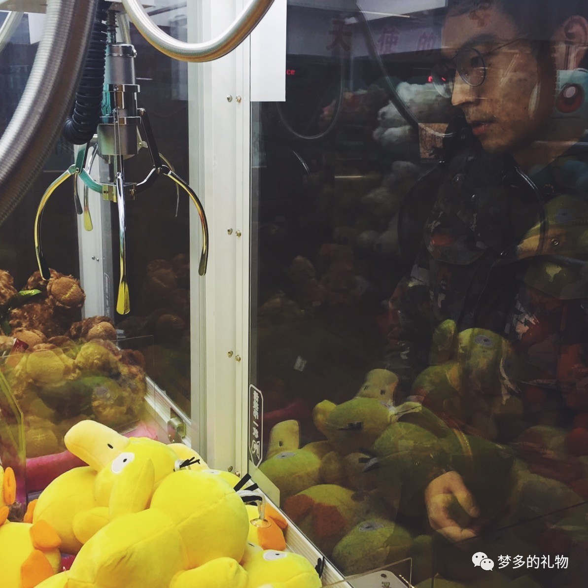 晒任何东西却无所谓,晒礼物别人不相信