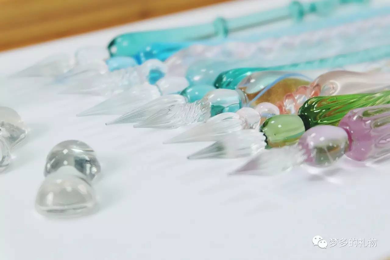 晒任何东西却无所谓,晒礼物别人不相信