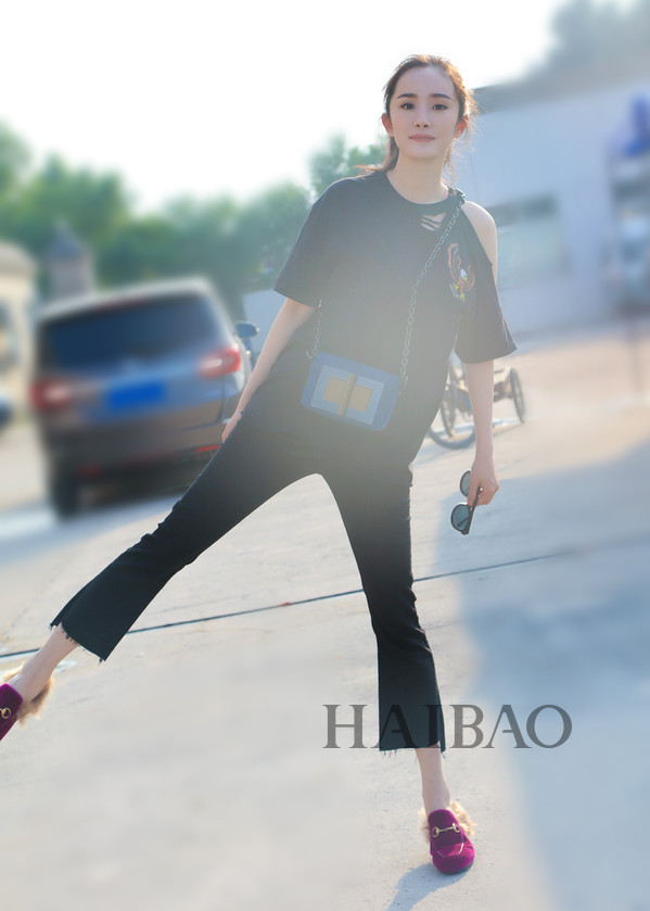 杨幂带货女王街拍,杨幂时尚街拍视频